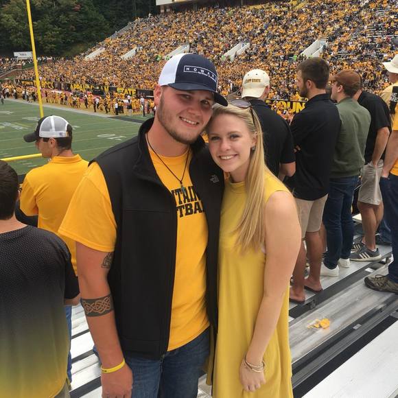 Meet your Posher, Rachel - Picture 1 of 1